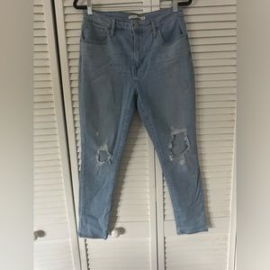 Levi’s 721 Distressed Skinny Jeans Light Wash